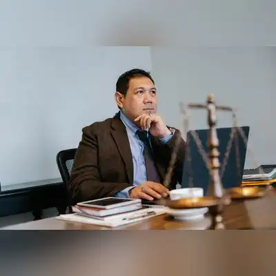 康林林
